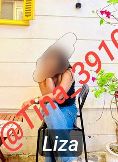 Tina - escort in Kolkata Photo 4 of 13