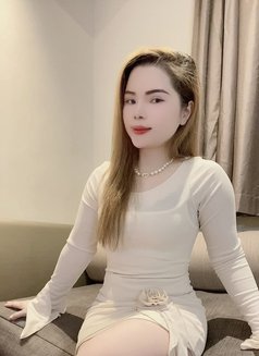 Tina - puta in Doha Photo 2 of 7