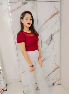 Tina Independent Girl - puta in Hyderabad Photo 1 of 3