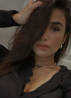 Tina - escort in Mumbai Photo 1 of 2