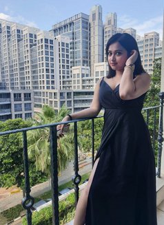 Tina - escort in Pune Photo 6 of 11