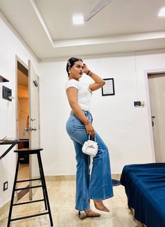 Tina - Transsexual escort in New Delhi Photo 1 of 2