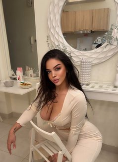 Tina - escort in Dubai Photo 21 of 23