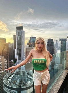 Tina Love More Top - Transsexual escort in Hong Kong Photo 1 of 9