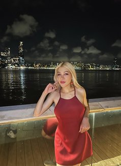 Tina Love More Top - Transsexual escort in Hong Kong Photo 18 of 18