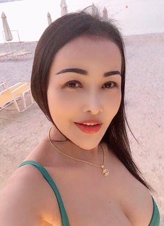 Tina- massage Nuru Full service - escort in Dubai Photo 2 of 3