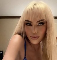 Tina More top hot cum - Transsexual escort in Dubai