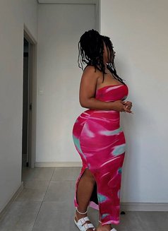 Tina - escort in Erbil Photo 5 of 6
