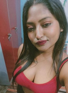 Tina Roy - Acompañantes transexual in Kolkata Photo 8 of 11