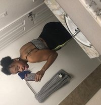 Tina - escort in Al Ain