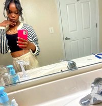 Tina - escort in Kandy