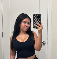 Tina - escort in Kandy