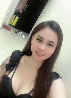 Tina Sohar Outcall or Incall - puta in Al Sohar Photo 5 of 8