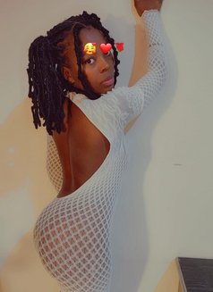 Tina - escort in Riyadh Photo 6 of 6