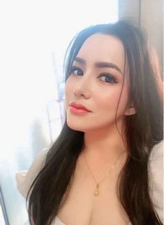 Tina - escort in Dubai Photo 1 of 6