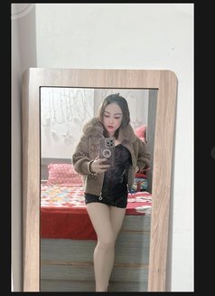 Tina - escort in Gurgaon Photo 6 of 7