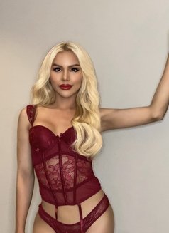 Tina top hot cum - Transsexual escort in Dubai Photo 9 of 30