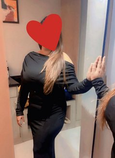 Jasmeet - escort in New Delhi Photo 4 of 4