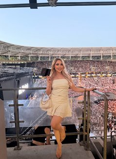 Tina - escort in İstanbul Photo 14 of 15