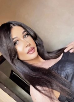 Tina - Transsexual escort in Jeddah Photo 4 of 12
