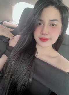 Tina - escort in Abu Dhabi Photo 5 of 6