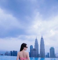 Tina - puta in Hanoi