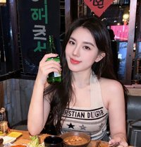 Tina - escort in Singapore