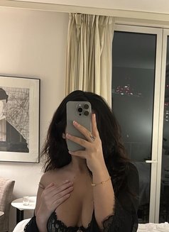 Tinah - escort in Okinawa Island Photo 2 of 2