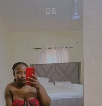 Tinah - masseuse in Nairobi
