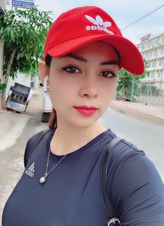 Tinah - escort in Ho Chi Minh City Photo 4 of 5