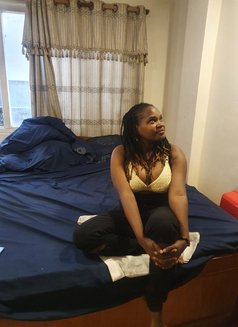 Tinah - escort in Dhaka Photo 2 of 2
