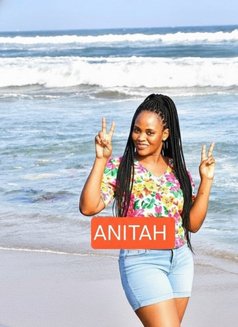 Tinah - escort in Noida Photo 3 of 5