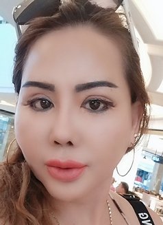 Tinalee - puta in Dubai Photo 6 of 8