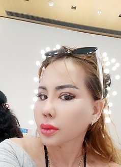 Tinalee - puta in Dubai Photo 8 of 8