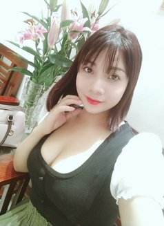 Tinamai999 - escort in Hanoi Photo 3 of 8