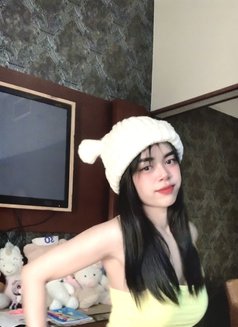 Tinarinthon - masseuse in Dubai Photo 8 of 11
