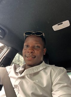 Tinashe Adhonia - Acompañantes masculino in Phuket Photo 3 of 6