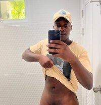 Tinashe Adhonia - Male escort in Phuket