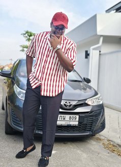 Tinashe Adhonia - Male escort in Phuket Photo 8 of 11