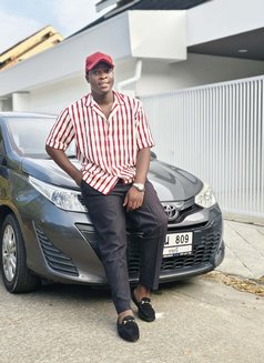 Tinashe Adhonia - Male escort in Phuket Photo 9 of 11