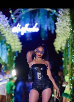 Tinaya - puta in Bali Photo 3 of 3