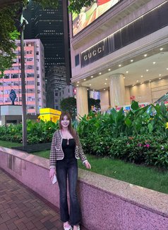 Ting ting - puta in Hong Kong Photo 10 of 10