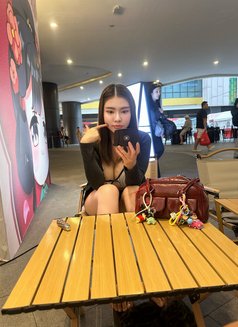 Ting ting - escort in Macao Photo 11 of 14