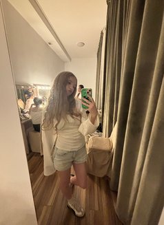 Tinley - escort in Dubai Photo 2 of 8