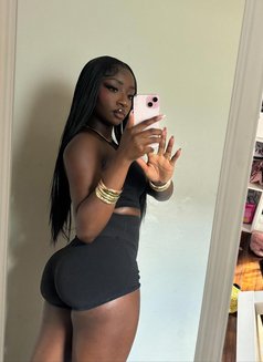 Tinna Pretty - escort in Phuket Photo 1 of 5