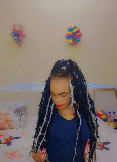 Tinna - escort in Riyadh Photo 6 of 6