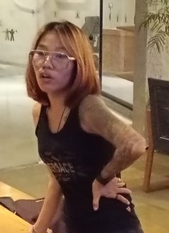 Tiny Asian GF for Rent - puta in Bali Photo 8 of 10