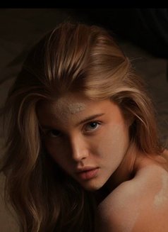 Tira - escort in Tbilisi Photo 5 of 6