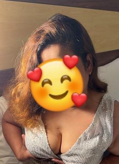 Tironi Mendis - escort in Dubai Photo 5 of 5
