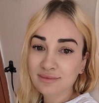 Tisshie - escort in Al Manama